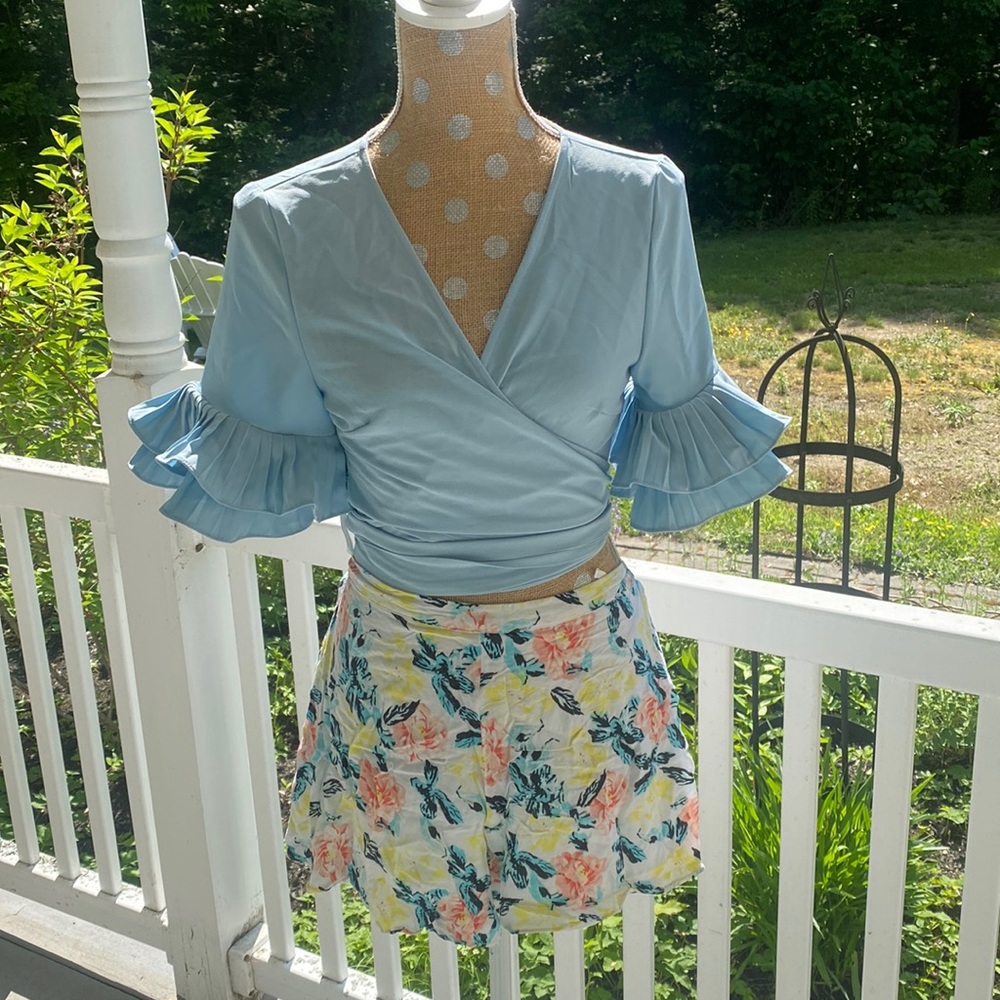 L.A Hearts Flowy Floral Shorts